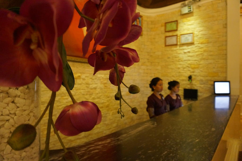 Serendipity Beach Resort Сиханоуквил Екстериор снимка